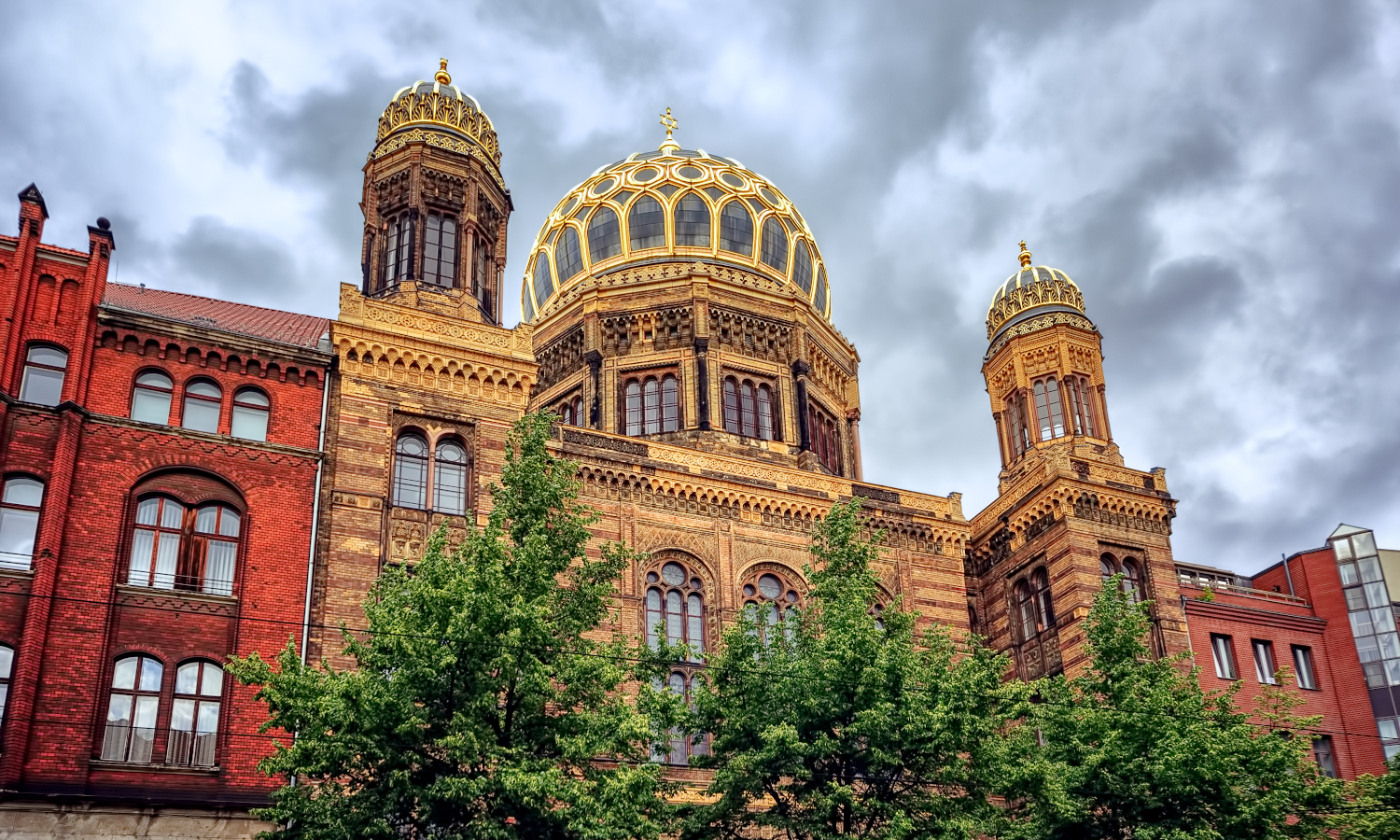 Tour Barrio Judío, Patios interiores y Tercer Reich Buendía