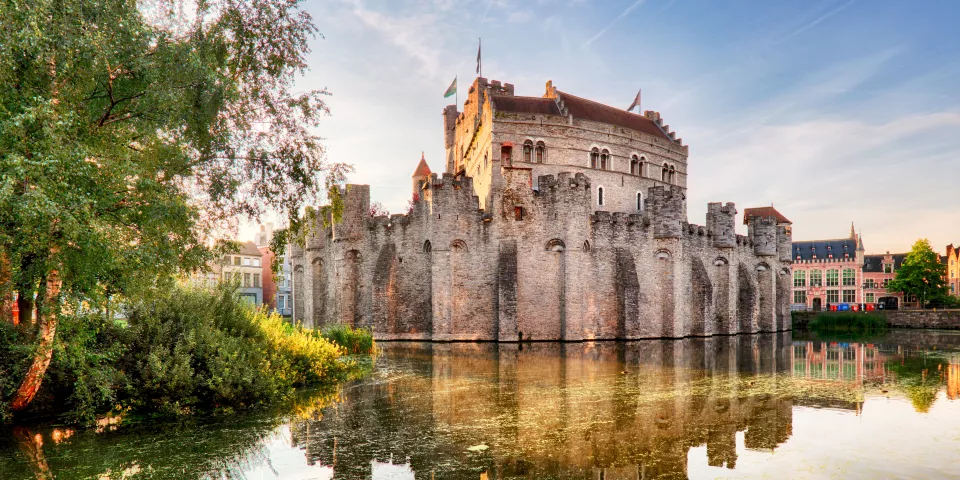 Castillo de los Codndes de Flandes Gravensteen en Gante