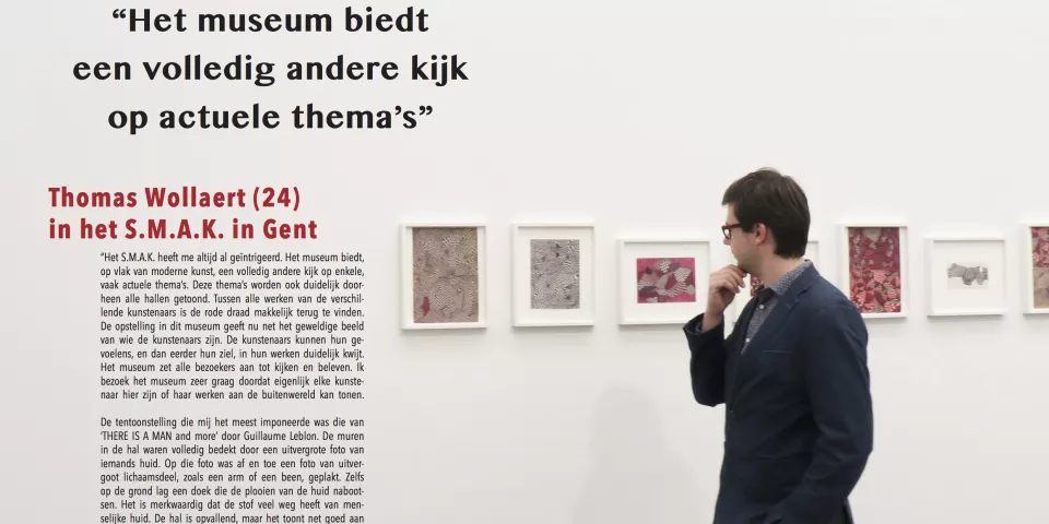 Obras expuestas en el interior del Museo Municipal de Arte Contemporáneo de Gante SMAK