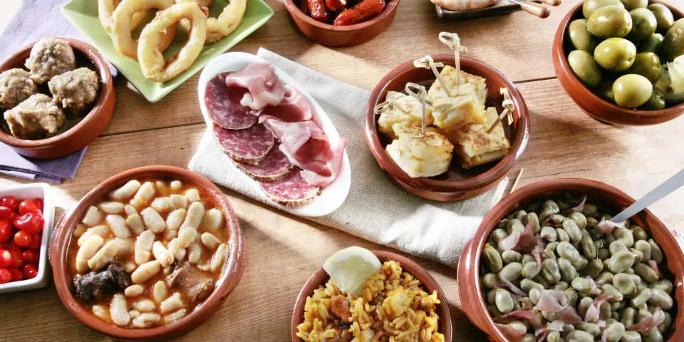 Tapas en Granada - Comer en Granada - Guía de viaje Granada - Buendía Tours