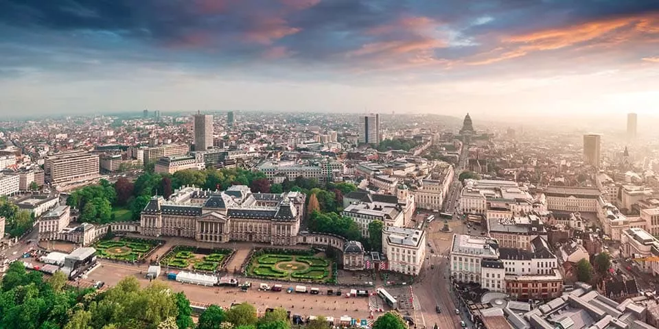 Vista aerea del Palacio Real y Bruselas-Fin de semana en Bruselas-Guía de viajes Buendía Tours