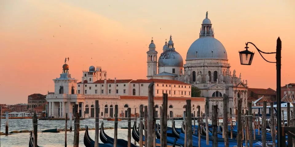 Iglesia de Santa María della Salute en Venecia-Qué hacer gratis en Venecia-Cosas que hacer en Venecia-Planes en Venecia-Guía de Viajes Buendía Tours