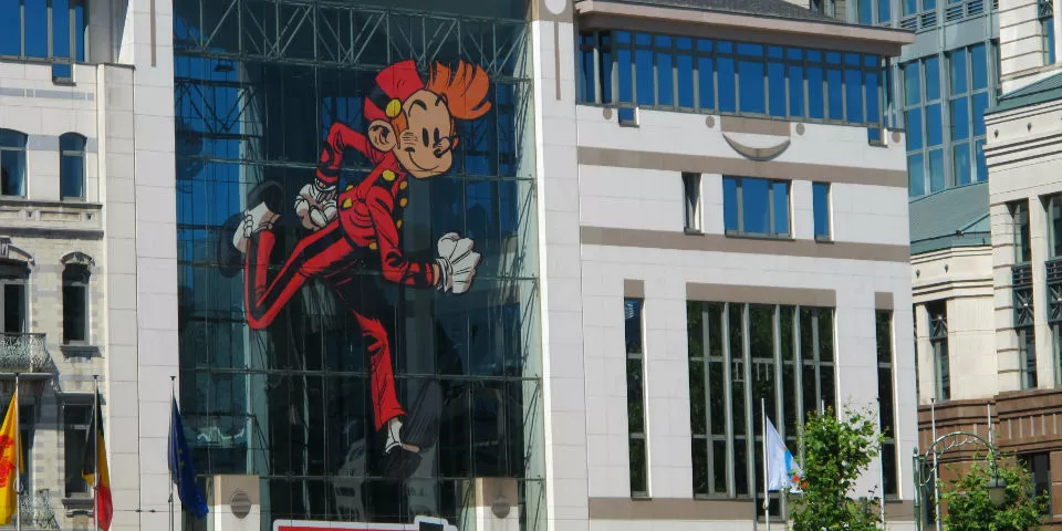 Graffiti - Ruta del Cómic - Bruselas - Buendía Tours