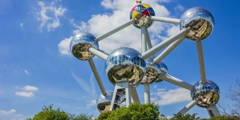 Atomium - Qué ver en Bruselas - Guía de viaje Bruselas - Buendía Tours