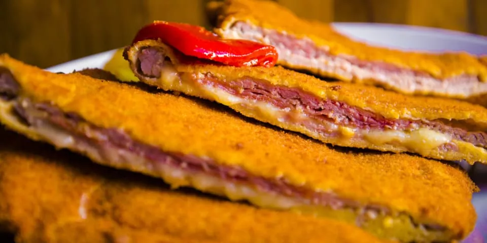 Cachopo asturiano - Comer la mejor fabada y el mejor cachopo en Asturias - Blog - Buendía Tours
