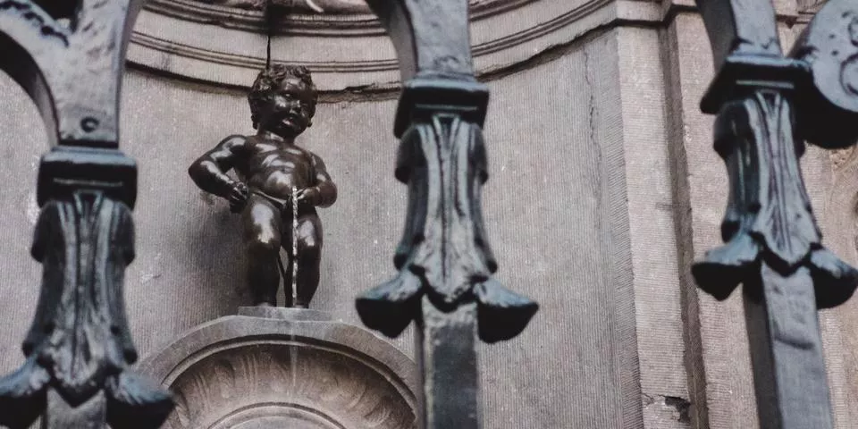 Manneken Pis de Bruselas - Qué hacer en Bruselas - Guía de Viajes Bruselas - Buendía Tours