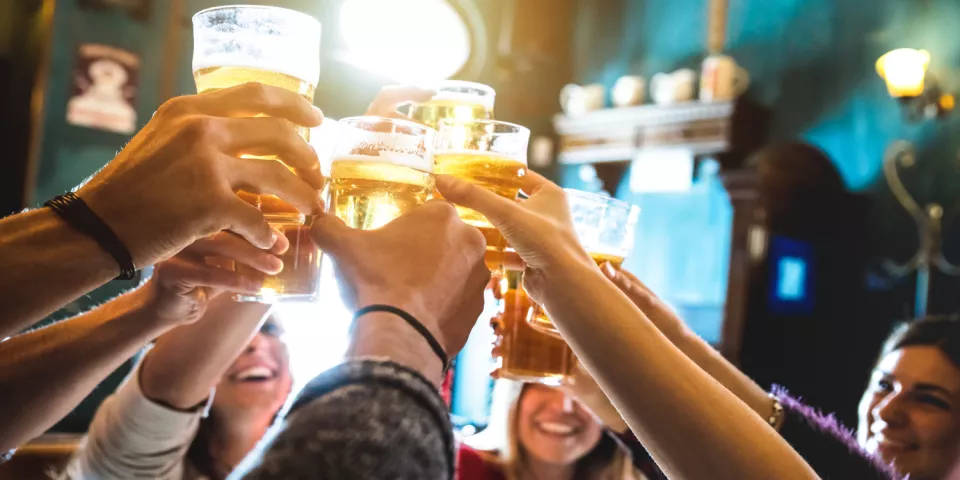 Cerveza Lisboa - Fiesta en Lisboa - Qué hacer en Lisboa - Guía de Viajes Lisboa - Buendía Tours