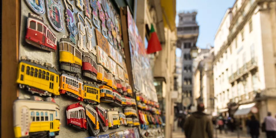 Souvenirs en Lisboa - Compras en Lisboa - Qué hacer en Lisboa - Guía de Viajes Lisboa - Buendía Tours