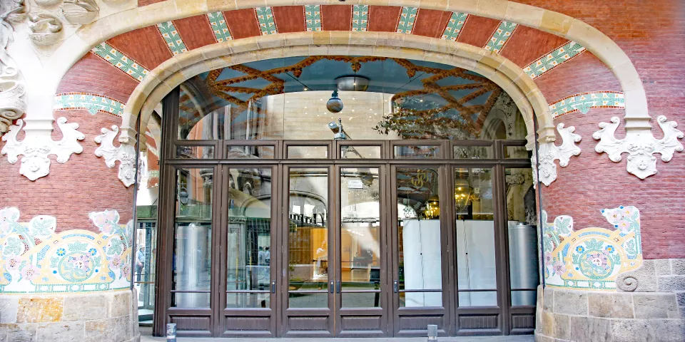 Entrada Palau de la Música Catalana - Palau de la Música Catalana de Barcelona - Qué ver en Barcelona - Guía de Viajes Barcelona - Buendía Tours