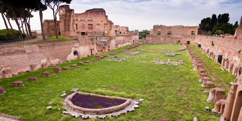 Restos en el Monte Palatino - Monte Palatino - Qué ver en Roma - Guía de Viajes Roma - Buendía Tours